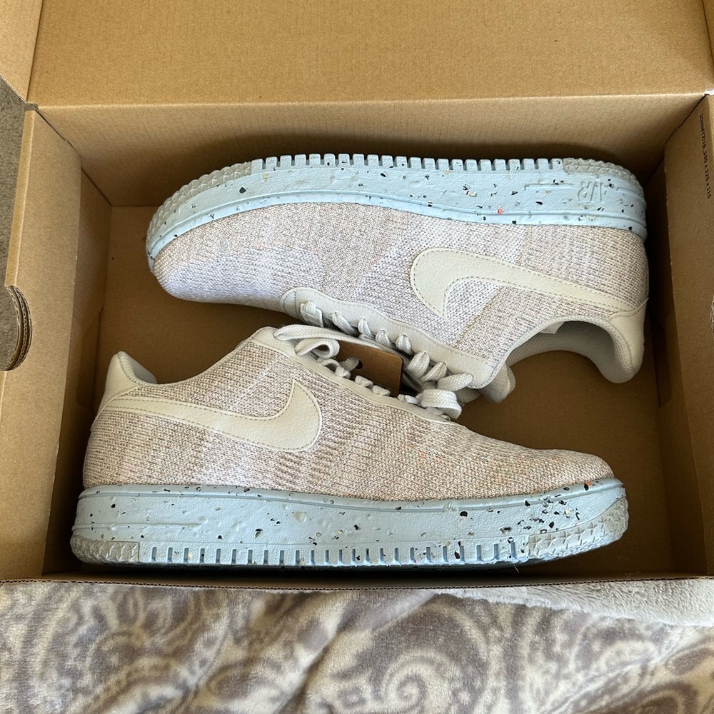 Nike Cream and Light Blue Sneakers